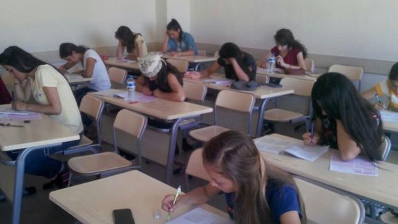 İlçemizde Ortaöğretim Son Sınıf Öğrencilerine Deneme Sınavı Düzenlendi.